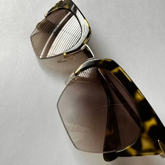 RAG and Bone Sunglasses RNB 1007S size 51 21 brown tortoiseshell Brat Girl NWOT - Picture 1 of 15